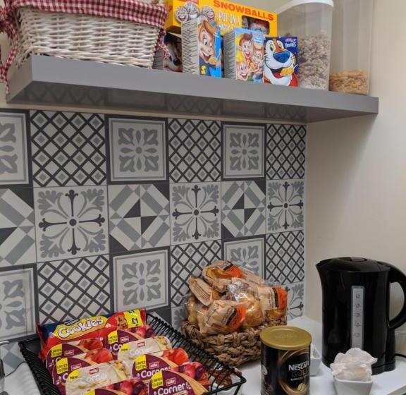 غرفة أساسية فردية, The Kings Head