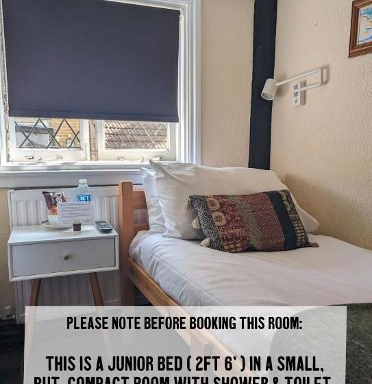 غرفة أساسية فردية, The Kings Head