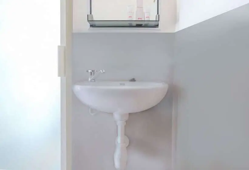 スタンダードシングルルーム, Oyo 1028 Garuda Residence