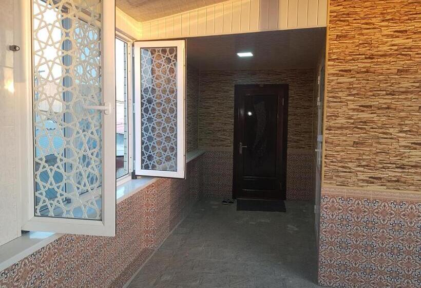 اتاق استاندارد سه نفره, Guest House Ibrohim حلال