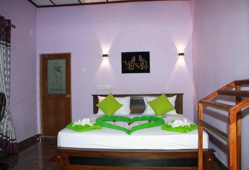 デラックスルーム, Wijesiri Family Guest House