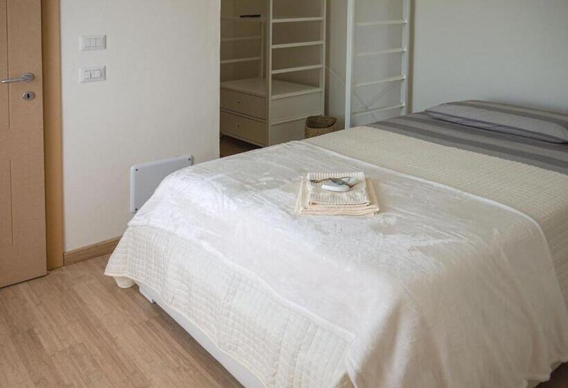 장애인을 위한 스탠다드 싱글 룸, I Merisi