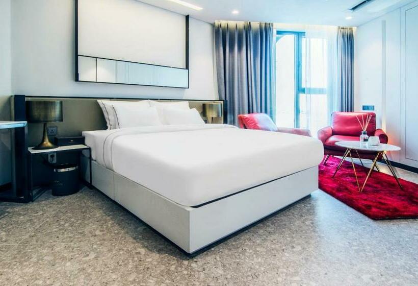 Pokój Standard, The Castle Jamsil Sene