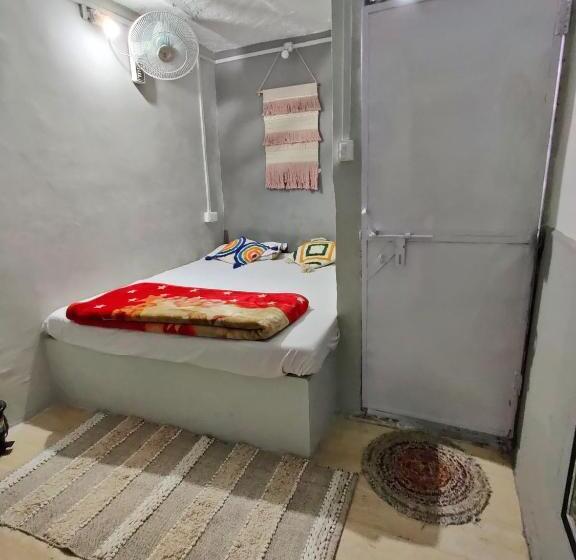 Номер Basic, Varah Square Guest House