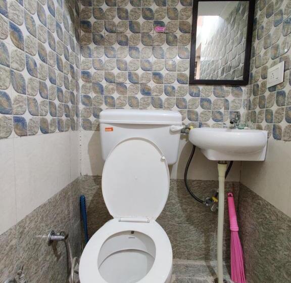 Номер Economy, Varah Square Guest House