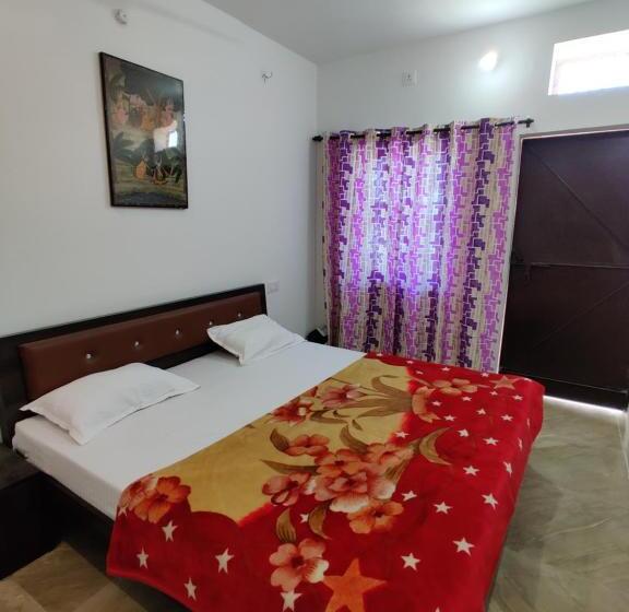 Номер Deluxe, Varah Square Guest House