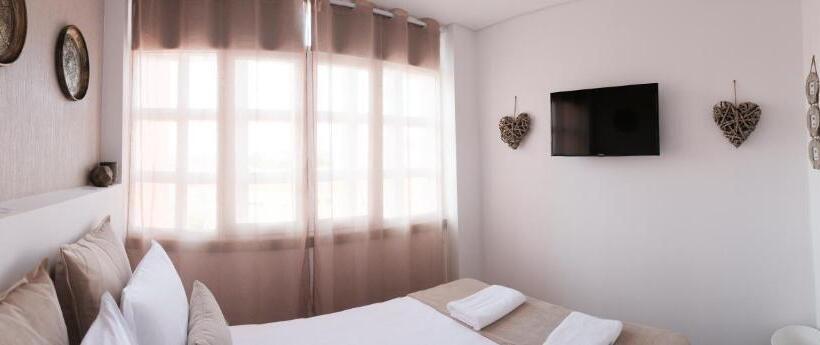 Suite, 4u Lisbon Suites & Guesthouse Vii Airport