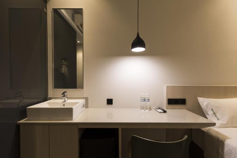 اتاق استاندارد, Meander 1948