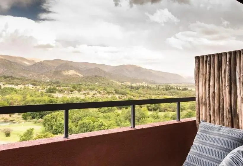 ジュニアスイート, Pueblo Nativo Resort Golf & Spa