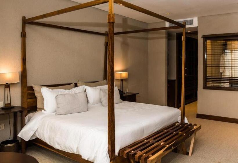 סוויטה נשיאותית, Pueblo Nativo Resort Golf & Spa