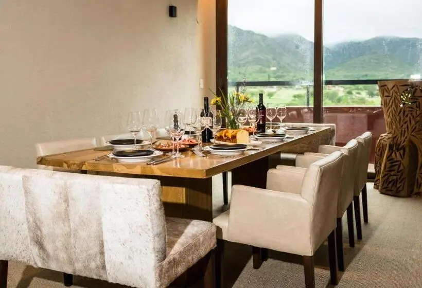 プレジデントスイートルーム, Pueblo Nativo Resort Golf & Spa