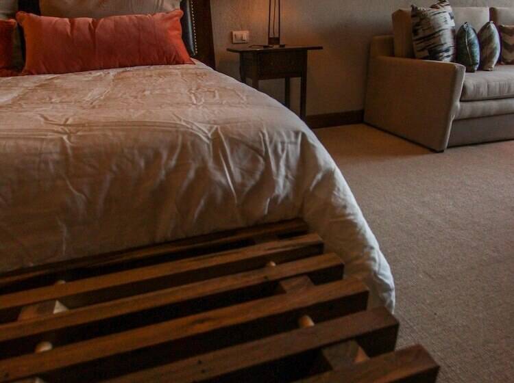 סוויטת ג'וניור, Pueblo Nativo Resort Golf & Spa