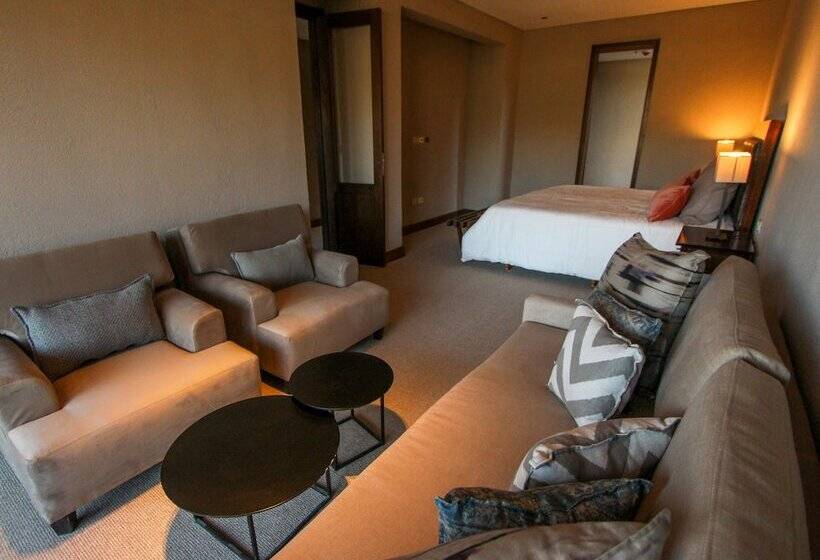 סוויטת ג'וניור, Pueblo Nativo Resort Golf & Spa