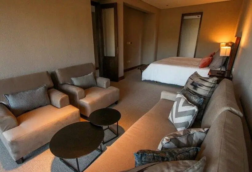 ジュニアスイート, Pueblo Nativo Resort Golf & Spa