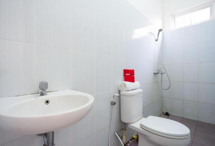 标准间, Reddoorz Plus Near Siloam Karawaci