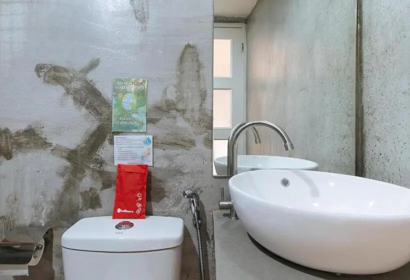 اتاق استاندارد, Reddoorz Plus Near St Lukes Bgc