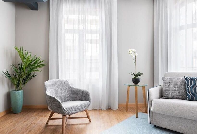 غرفة قياسية ثلاثية, Eurostars Matosinhos