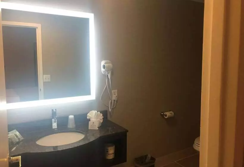 スイート, Best Western Fort Lee
