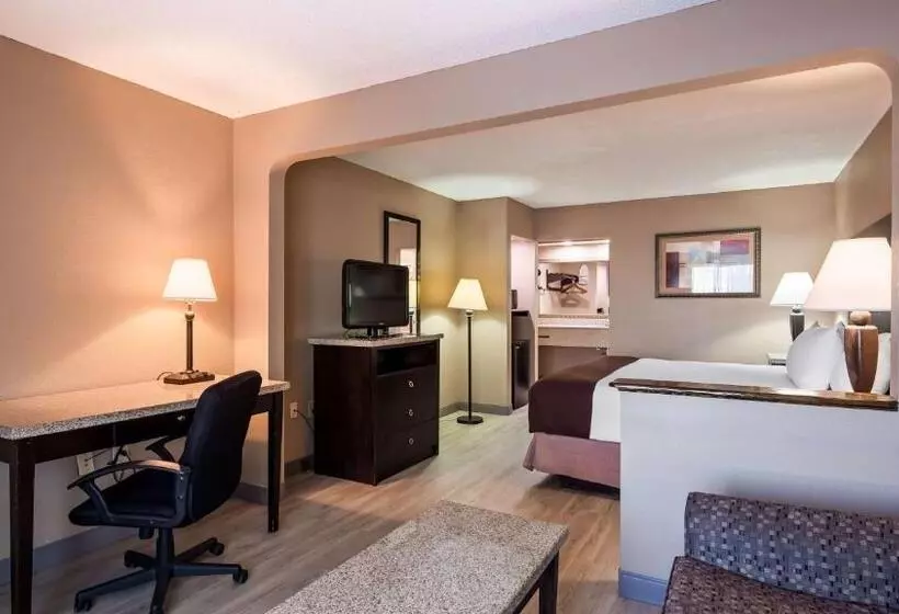 キングサイズベッドのスタンダードルーム, Best Western Lumberton