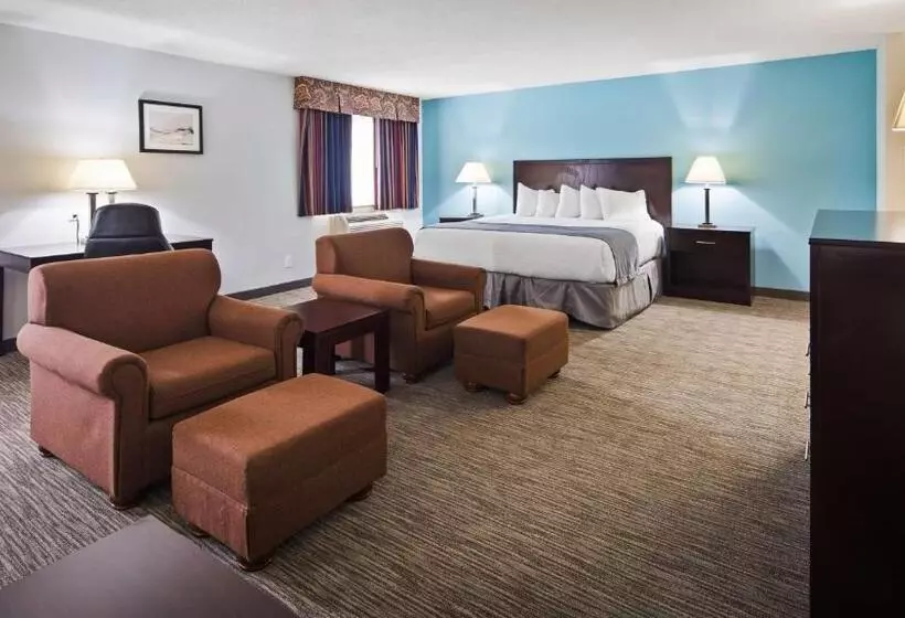 キングサイズベッドのスイートルーム, Best Western New Baltimore Inn