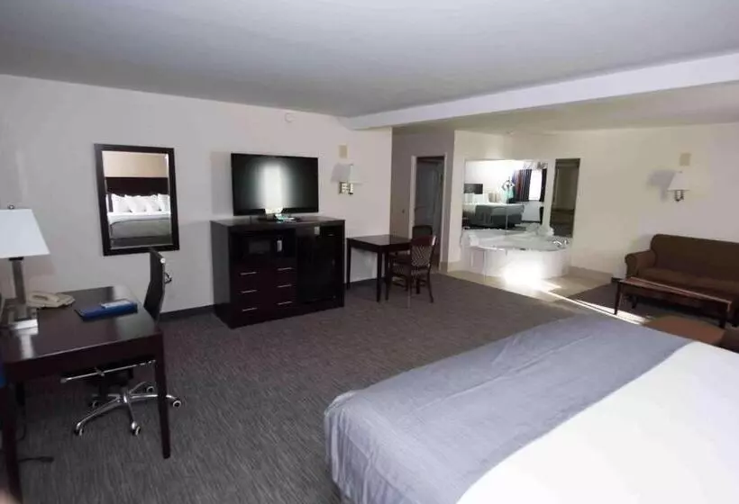 キングサイズベッドのスイートルーム, Best Western New Baltimore Inn