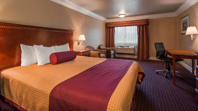 اتاق استاندارد با تخت بزرگ, Best Western Willits Inn