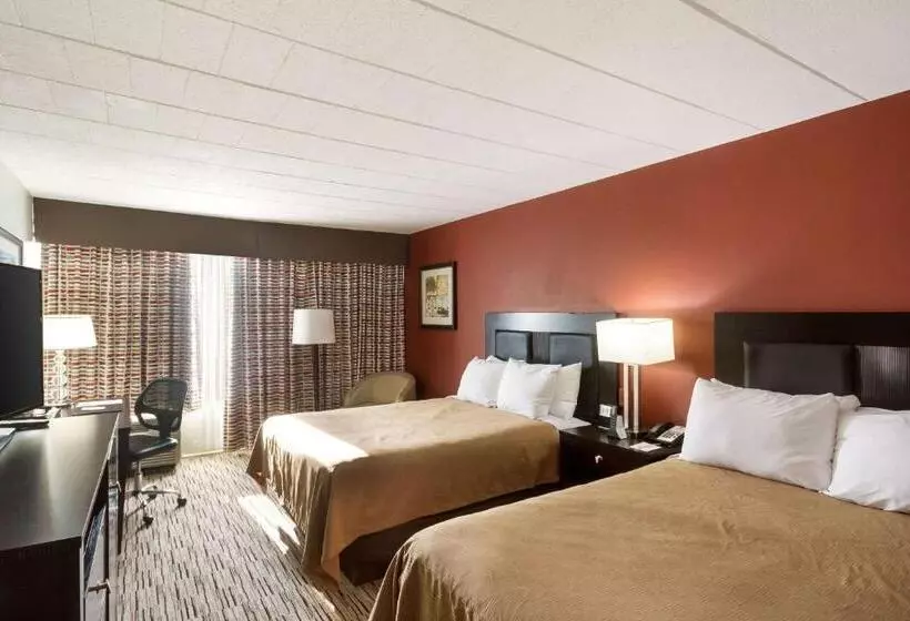 ２ダブルベッドのスタンダードルーム, Exton Hotel And Conference Center