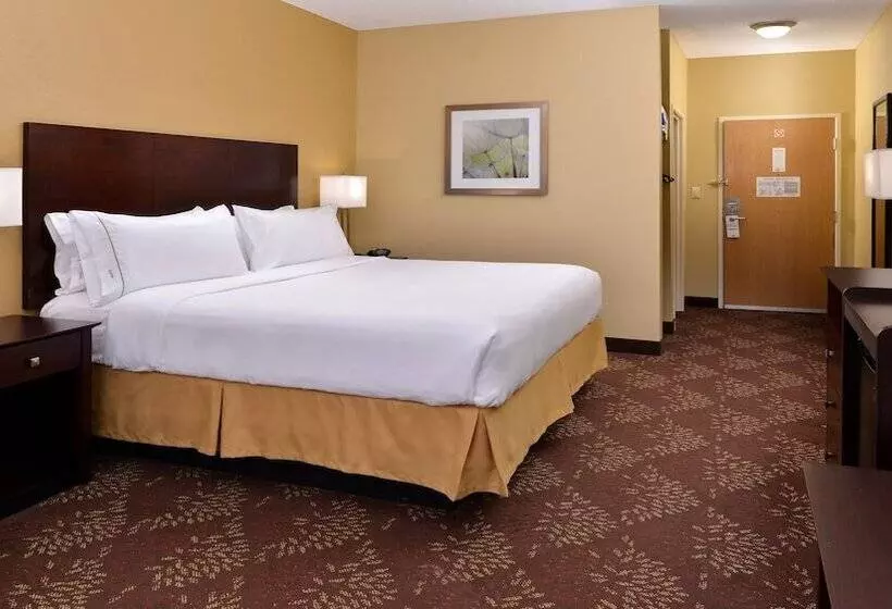 スタンダードルーム, Comfort Inn & Suites Sharonville   Cincinnati North