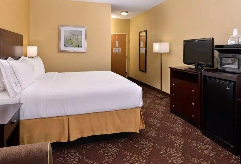スタンダードルーム, Comfort Inn & Suites Sharonville   Cincinnati North