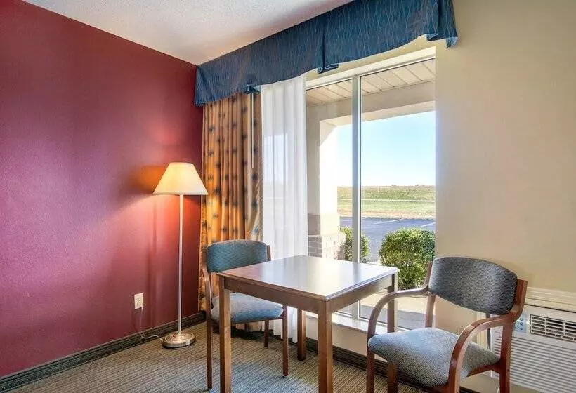 障害者適応デラックスルーム, Red Roof Inn Vincennes