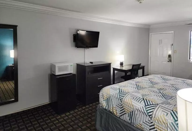 身障者適用キングサイズベッドルーム, Motel 6 Crowley, La