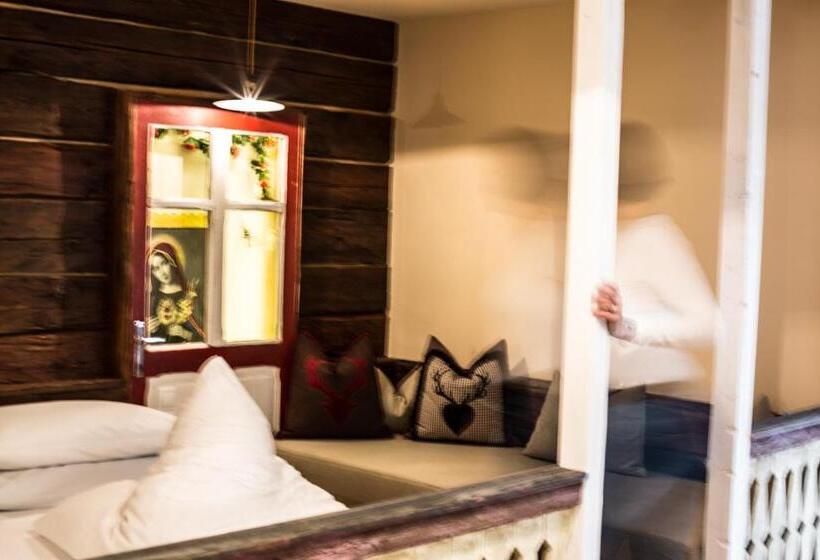 标准间, Frida Am Wald