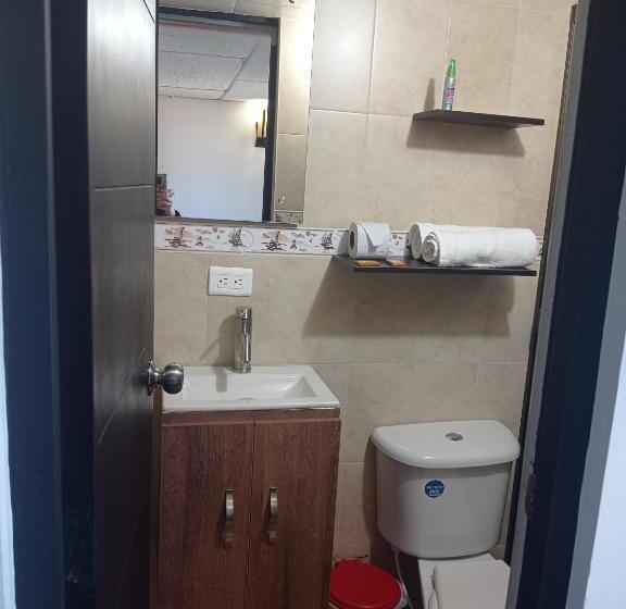 חדר סטנדרט נוף לאגם, Refugio Turistico & Restaurante Dylam