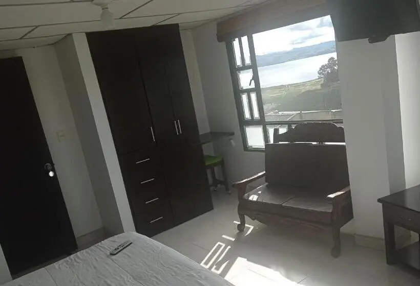 キングサイズベッドのスタンダードルーム, Refugio Turistico & Restaurante Dylam