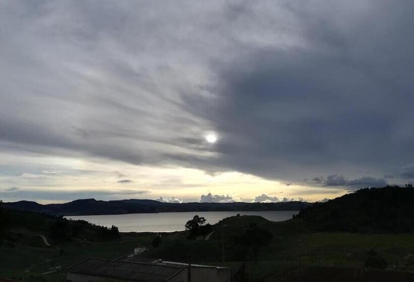 חדר סטנדרט עם מיטת קינג, Refugio Turistico & Restaurante Dylam