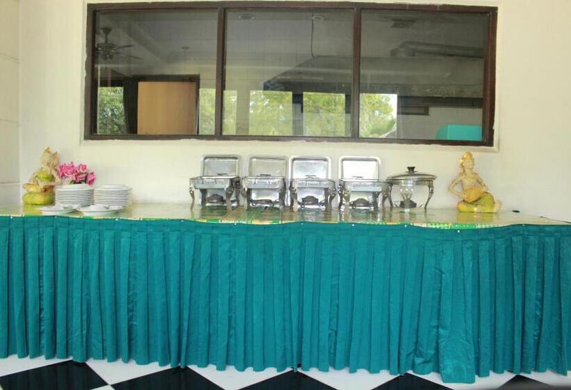 חדר דלוקס, Ronggolawe