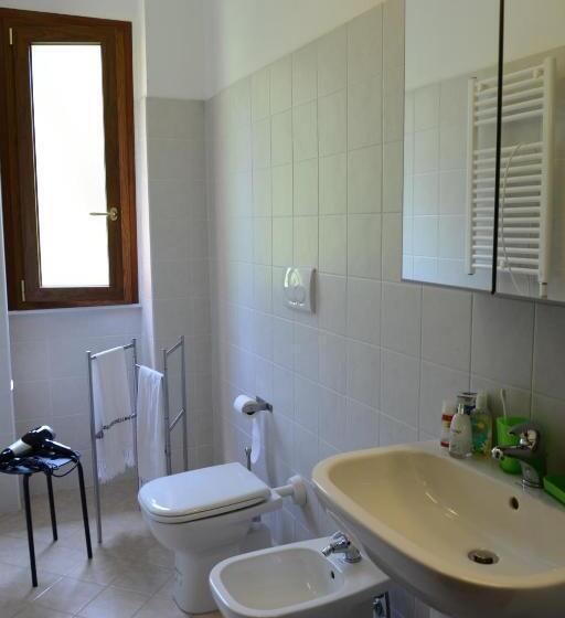 דירת חדר עם טרסה, La Perla