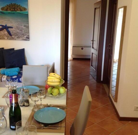 דירת חדר עם טרסה, La Perla