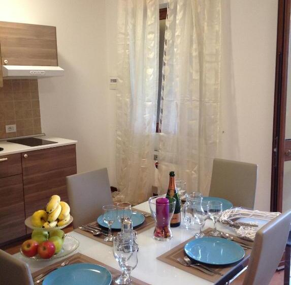 דירת חדר עם טרסה, La Perla