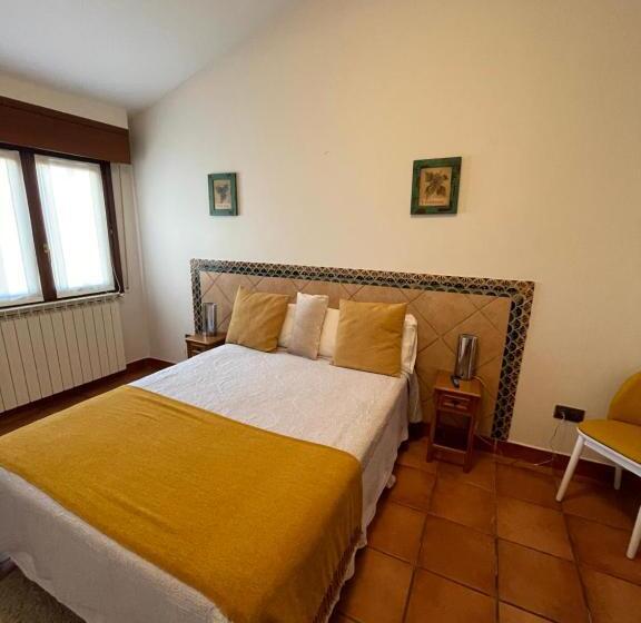 חדר סטנדרט לשלושה, Pensión Biazteri