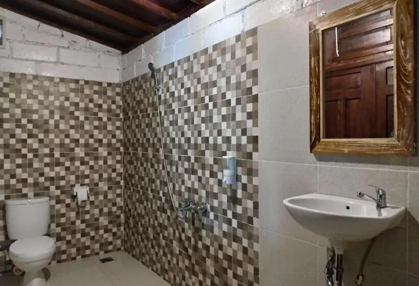 بانگلوی سوپریور, The Pande Hill Homestay