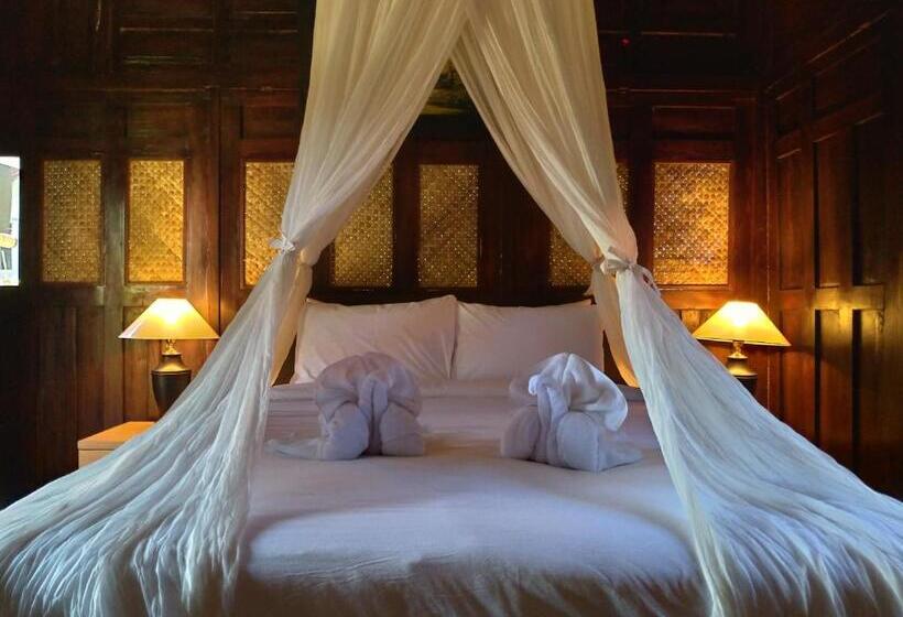 수피리어 방갈로, The Pande Hill Homestay