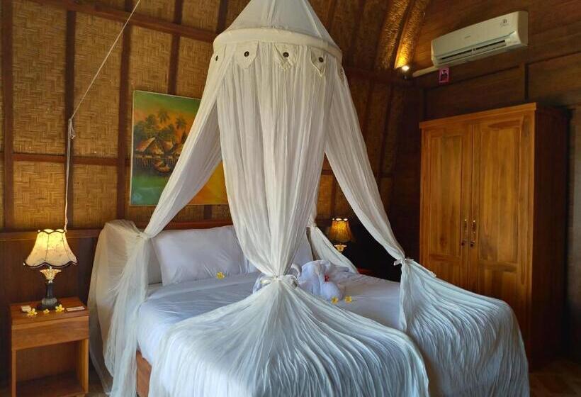 디럭스 방갈로, The Pande Hill Homestay