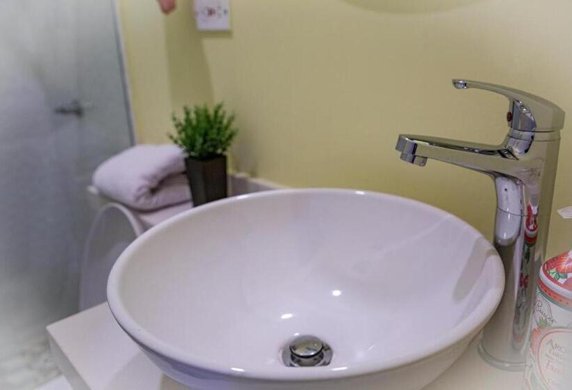 Deluxe Kamer, Casana