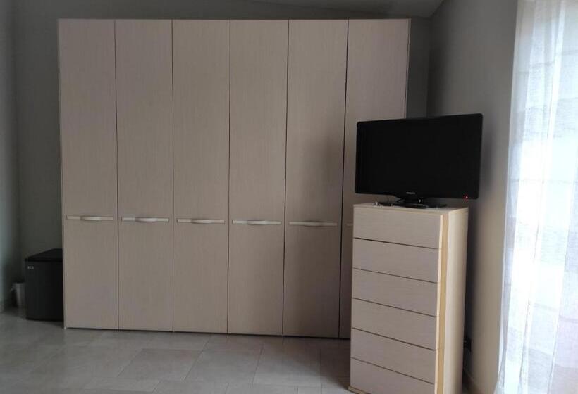 带大床的标准间, Il Melograno