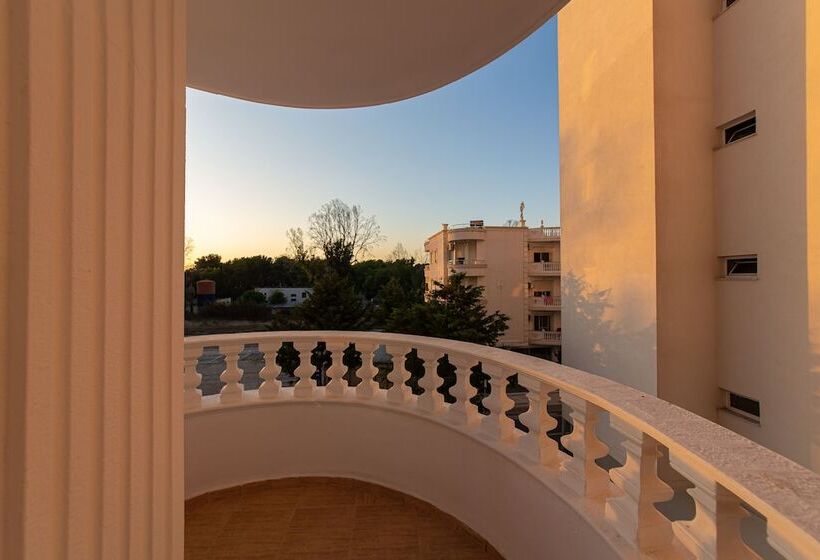 חדר סטנדרט עם מרפסת, Esal