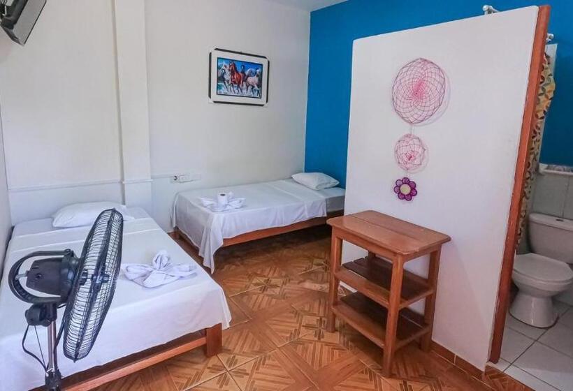 חדר סטנדרט, Shoffi S House Backpackers