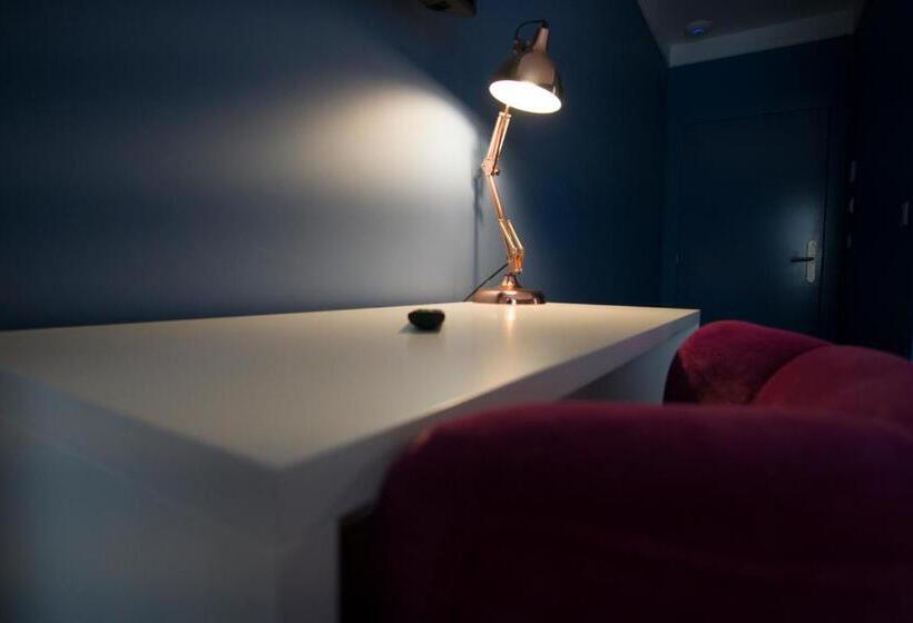 اتاق استاندارد برای معلولان, Zigzag Hostel