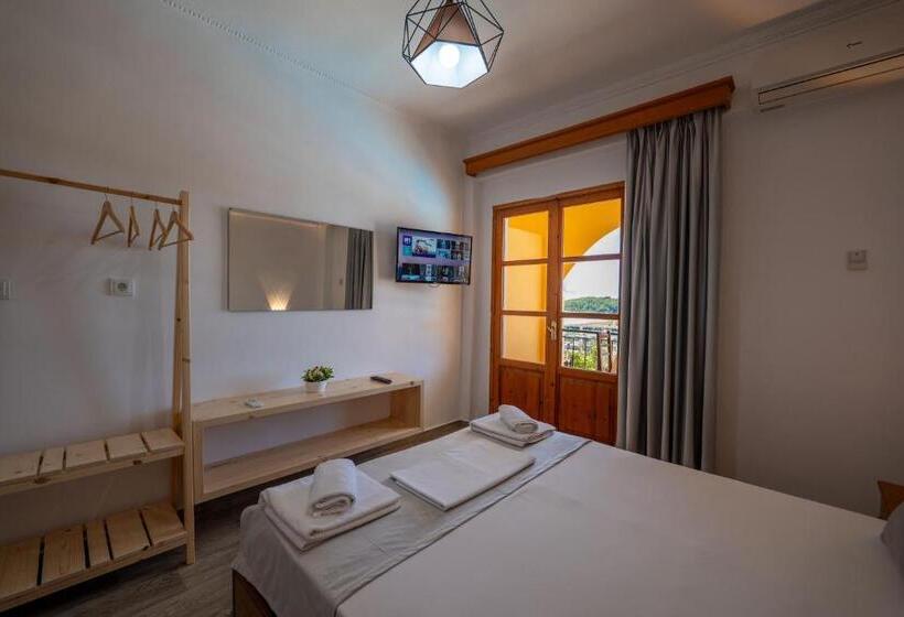 Номер Стандарт Трехместный, Apart Hotel Alex