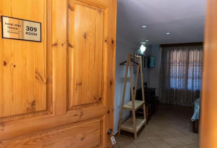 آپارتمان دوبلکس 1 خوابه, Apart Hotel Alex